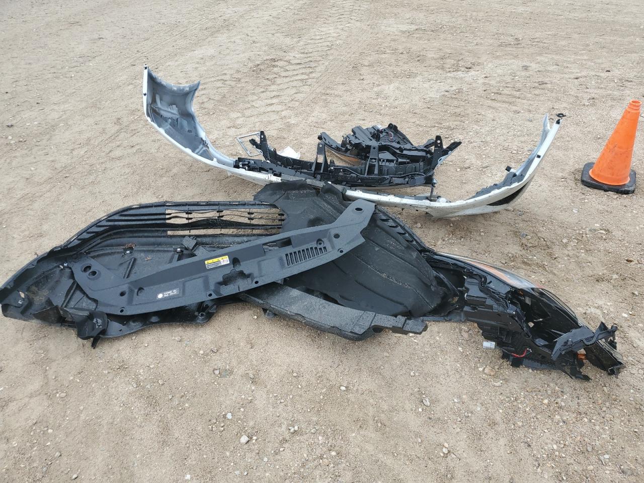 2024 TOYOTA HIGHLANDER LE VIN:5TDKDRAH8RS541197