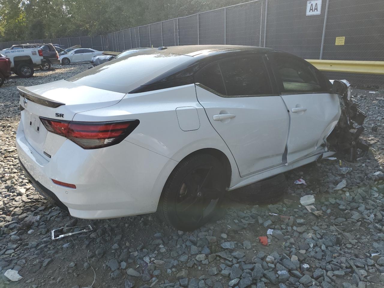 2022 NISSAN SENTRA SR VIN:3N1AB8DV4NY311157