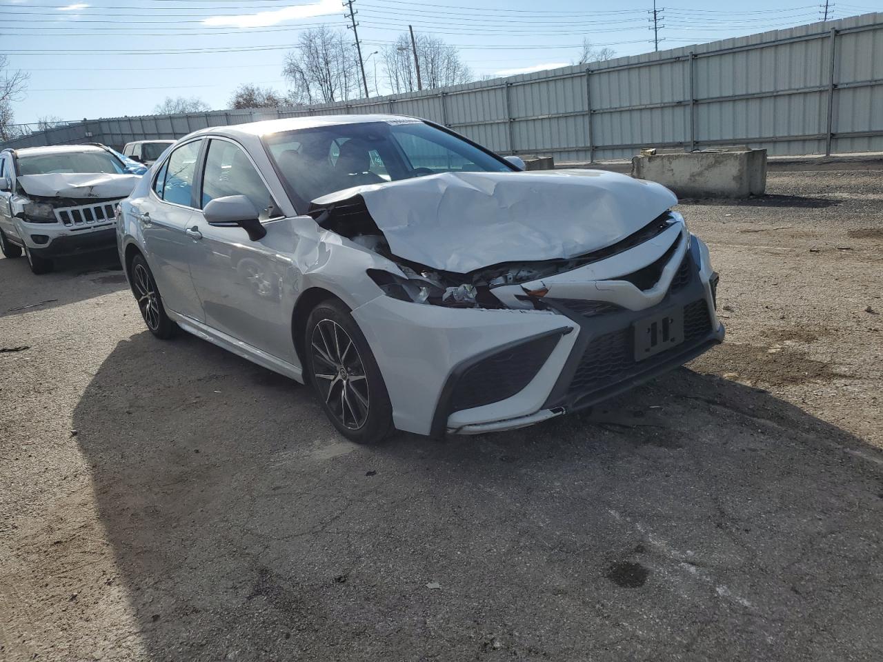 2022 TOYOTA CAMRY SE VIN:4T1G11AKXNU022813