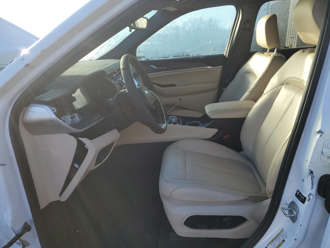 2024 JEEP GRAND CHEROKEE LIMITED VIN:1C4RJHBG4RC143381