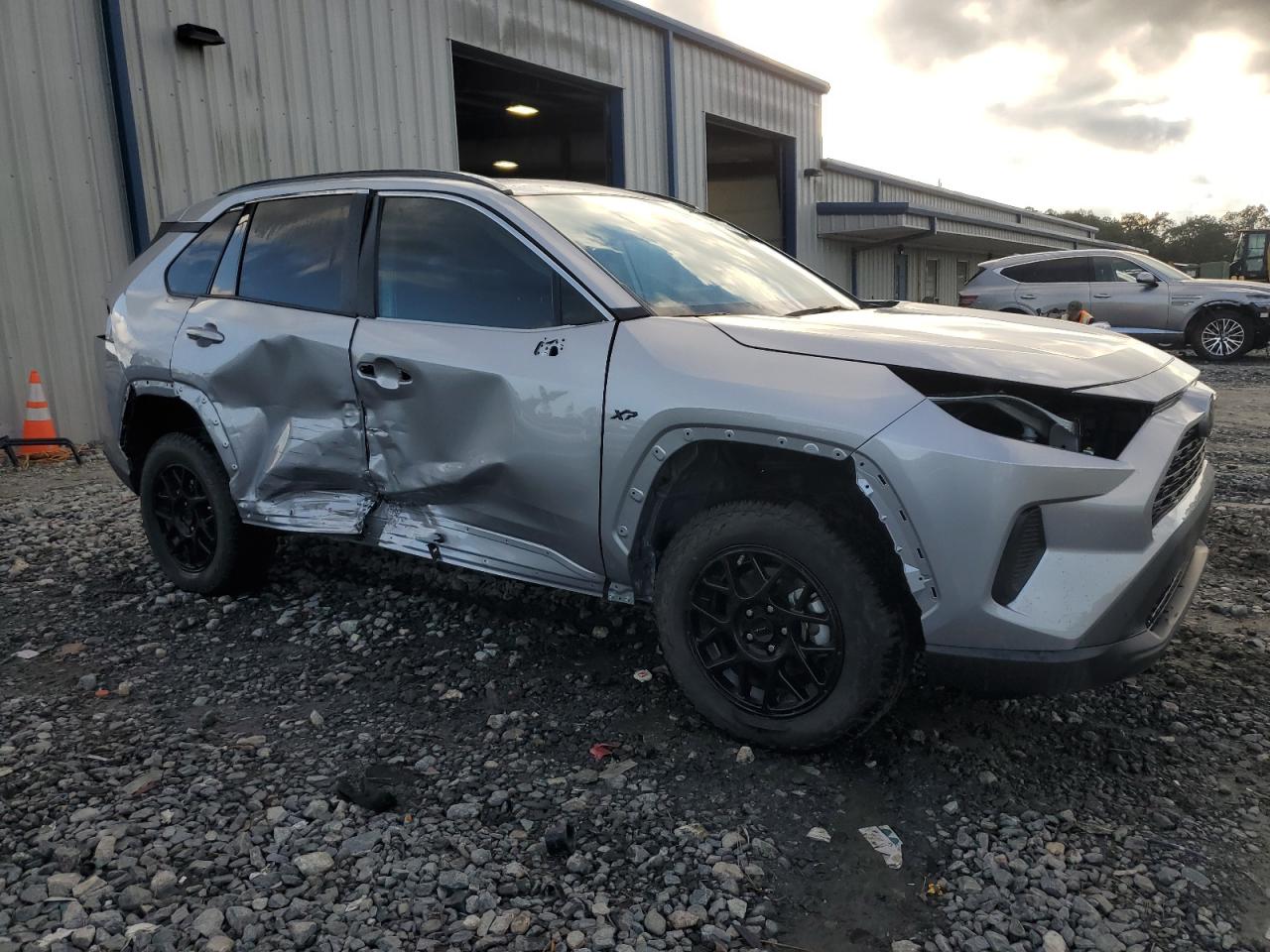 2023 TOYOTA RAV4 XLE VIN:2T3W1RFV4PC225463