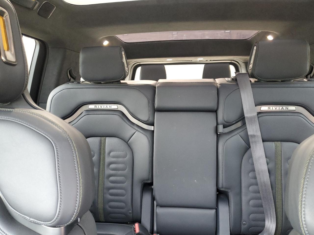 2022 RIVIAN R1S LAUNCH EDITION VIN:7PDSGABL4NN000393