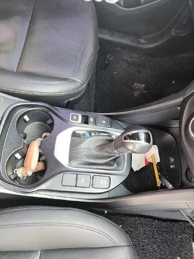 2017 Hyundai Santa FE VIN: