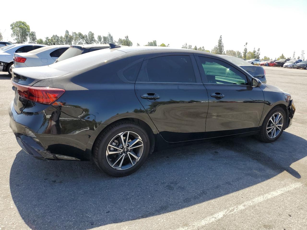 2022 KIA FORTE FE VIN:3KPF24AD2NE436098