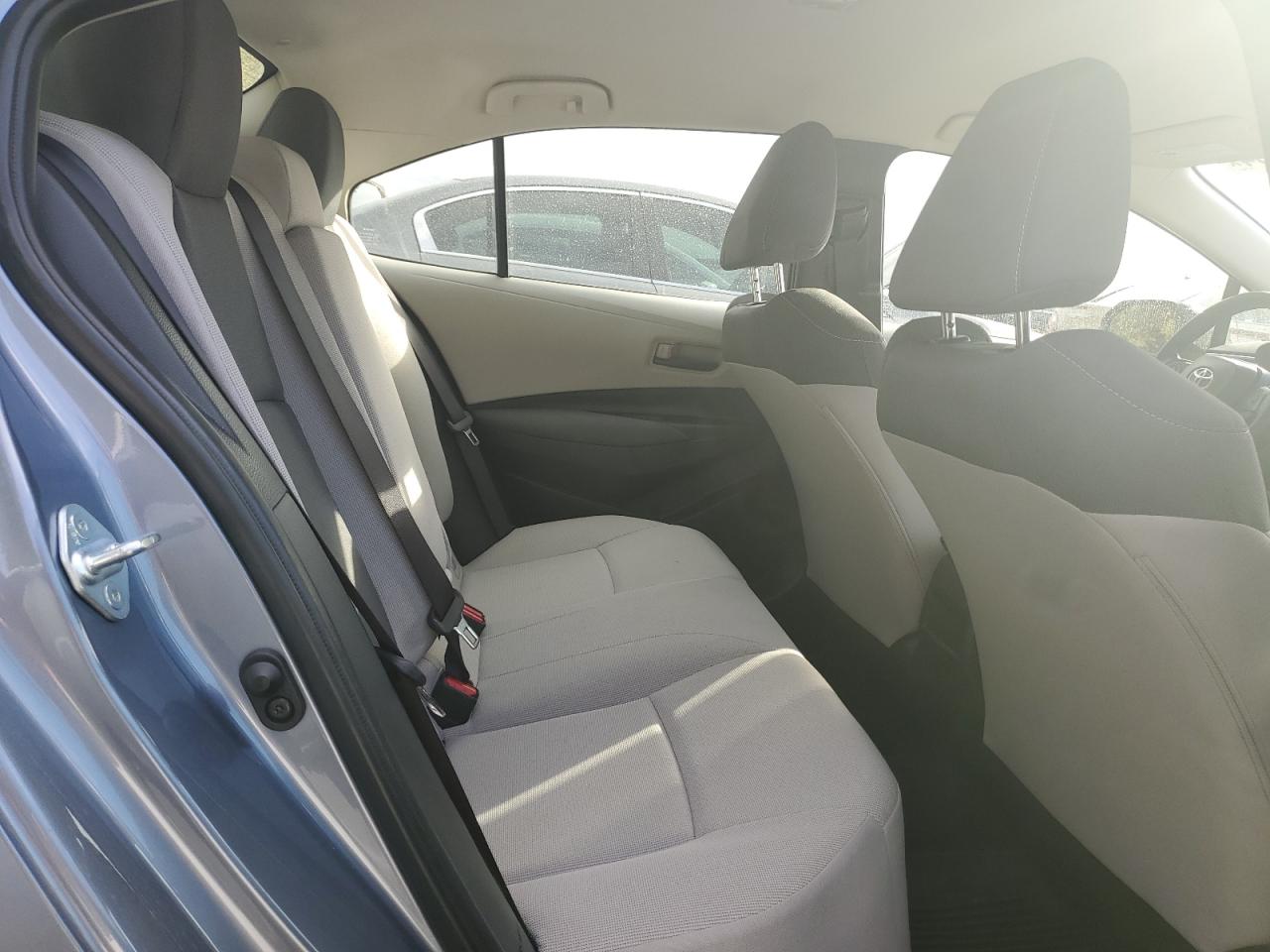 2022 TOYOTA COROLLA LE VIN:JTDEPMAE4NJ194861