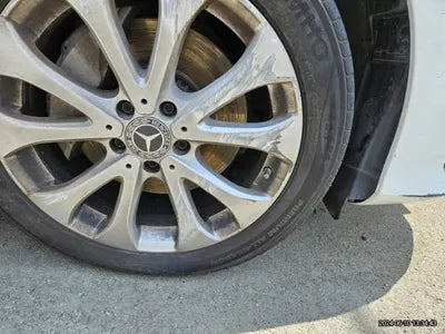 2019 Mercedes-Benz E 300 VIN: