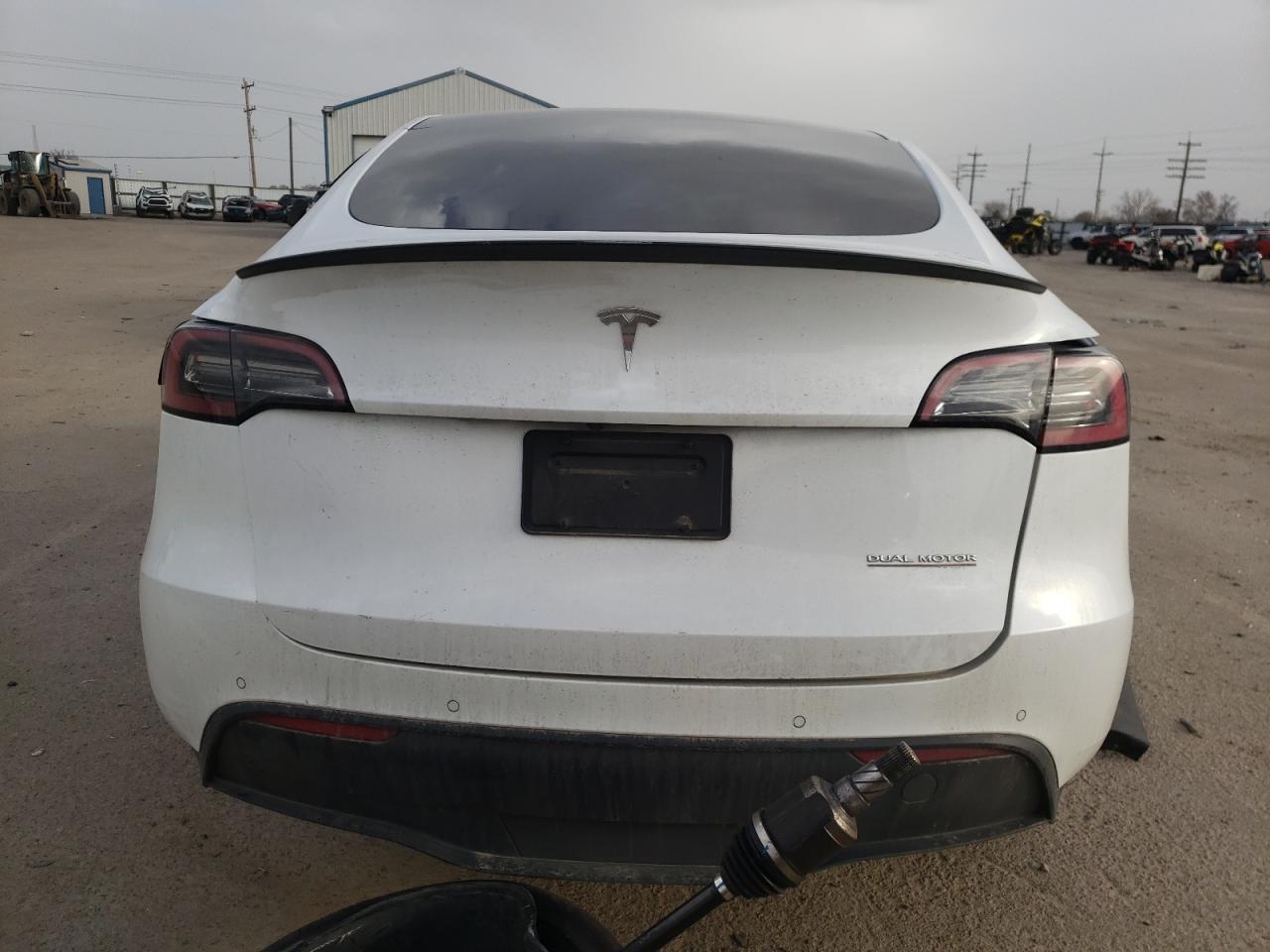 2022 TESLA MODEL Y  VIN:7SAYGDEF4NF336443