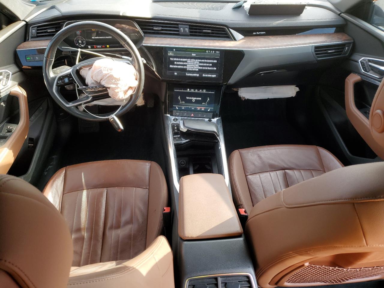 2022 AUDI E-TRON PREMIUM VIN:WA1AAAGE7NB005033