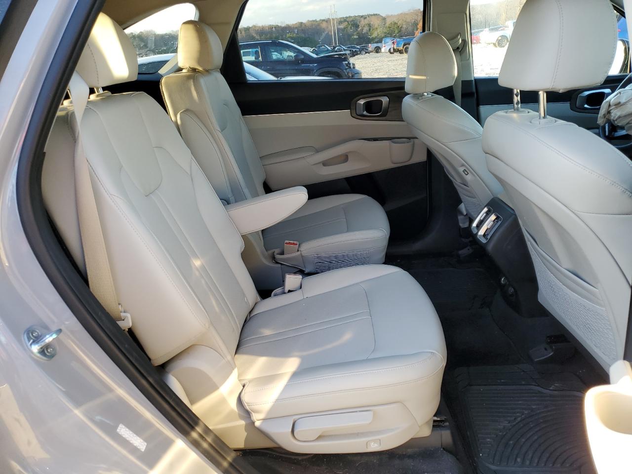 2022 KIA SORENTO EX VIN:5XYRHDLF7NG094998