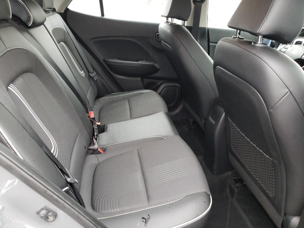 2022 HYUNDAI VENUE SEL VIN:KMHRC8A33NU165994