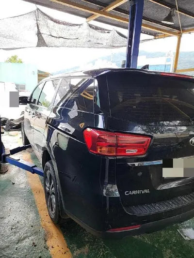 2018 Kia Carnival VIN: