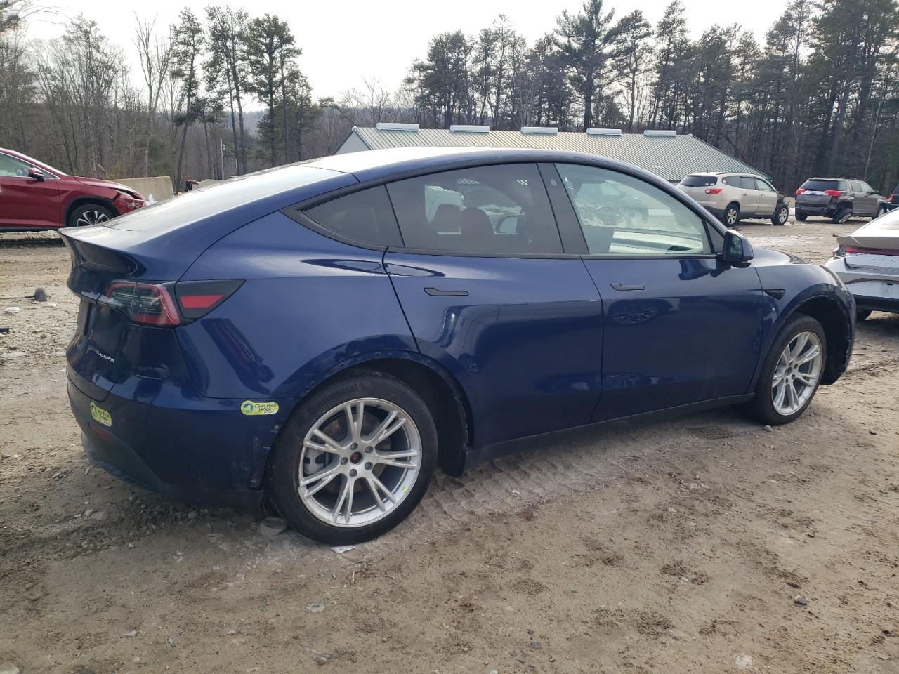 2022 TESLA MODEL Y  VIN:7SAYGDEE9NF384642