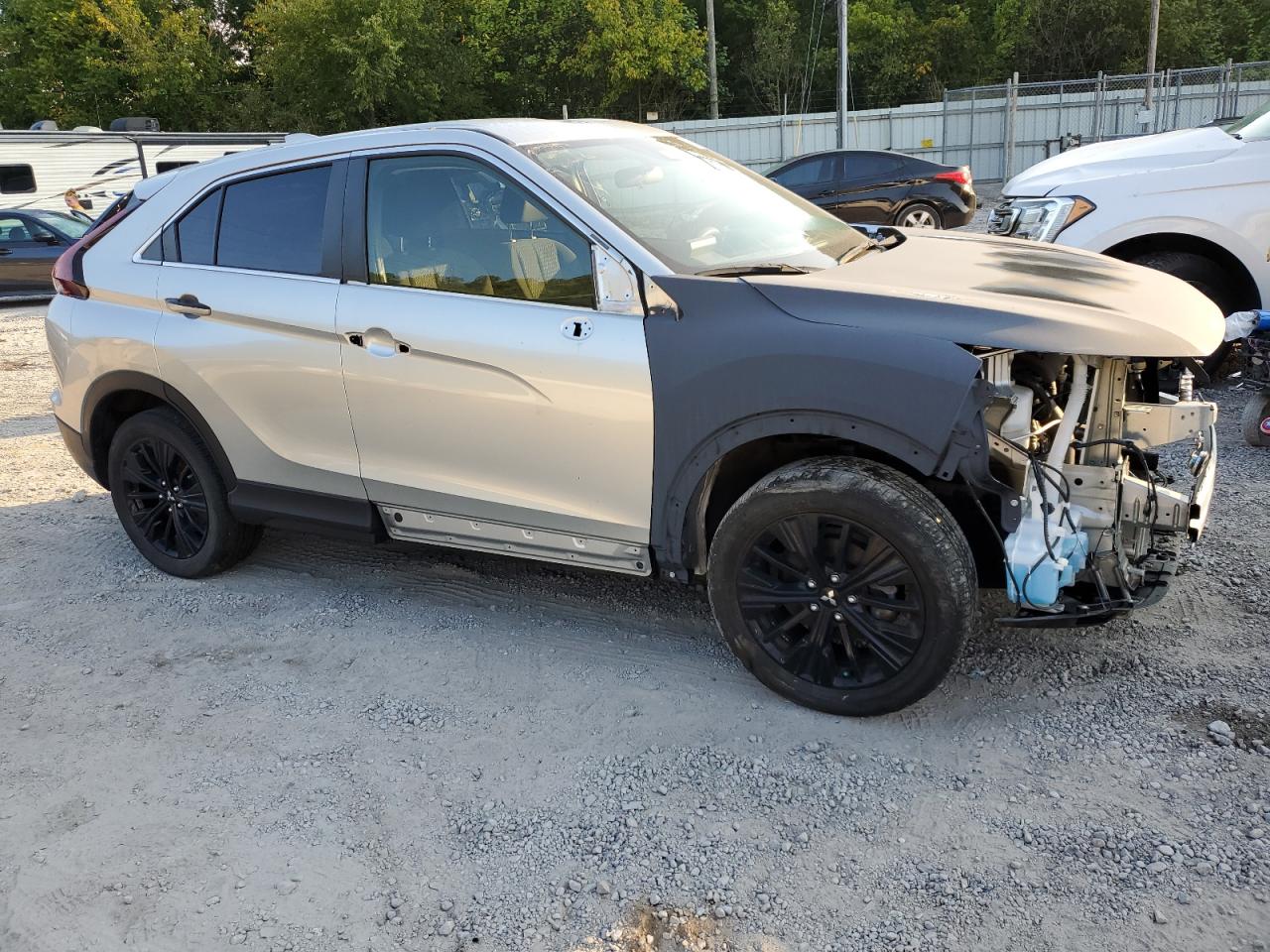 2022 MITSUBISHI ECLIPSE CROSS LE VIN:JA4ATVAA8NZ059388