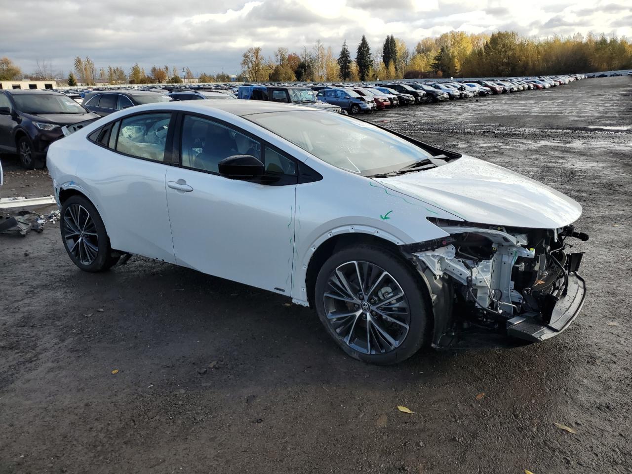 2024 TOYOTA PRIUS LE VIN:JTDADABU2R3018381