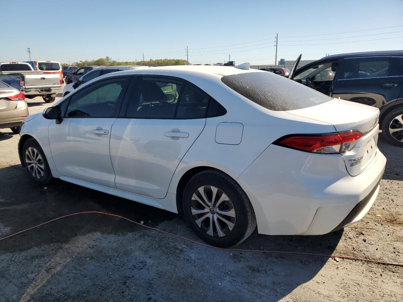 2022 TOYOTA COROLLA LE VIN:JTDEAMDE5N3010920