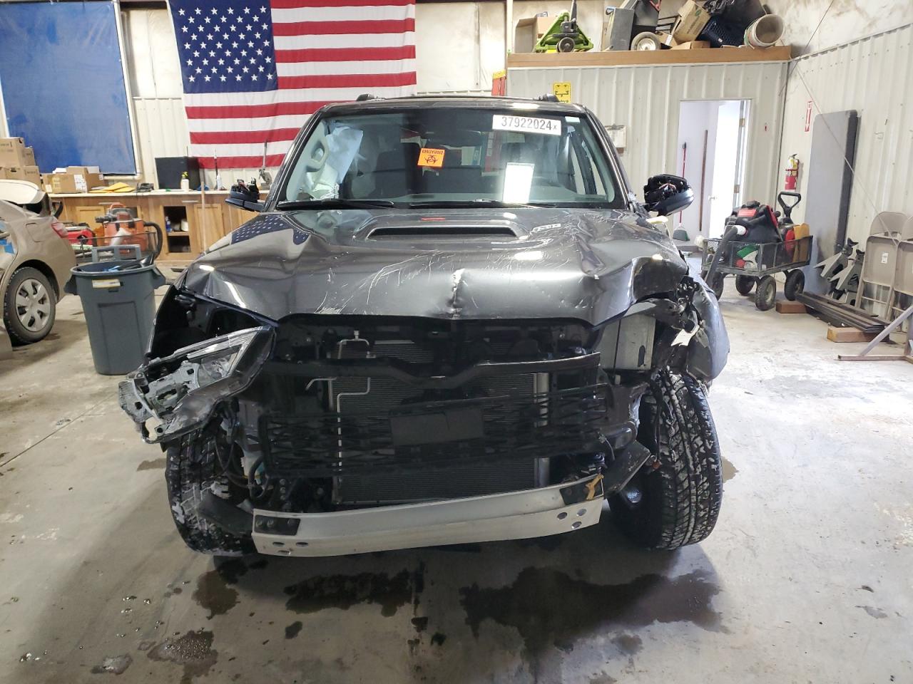 2023 TOYOTA 4RUNNER SE VIN:4S4BRCCC5C3210470