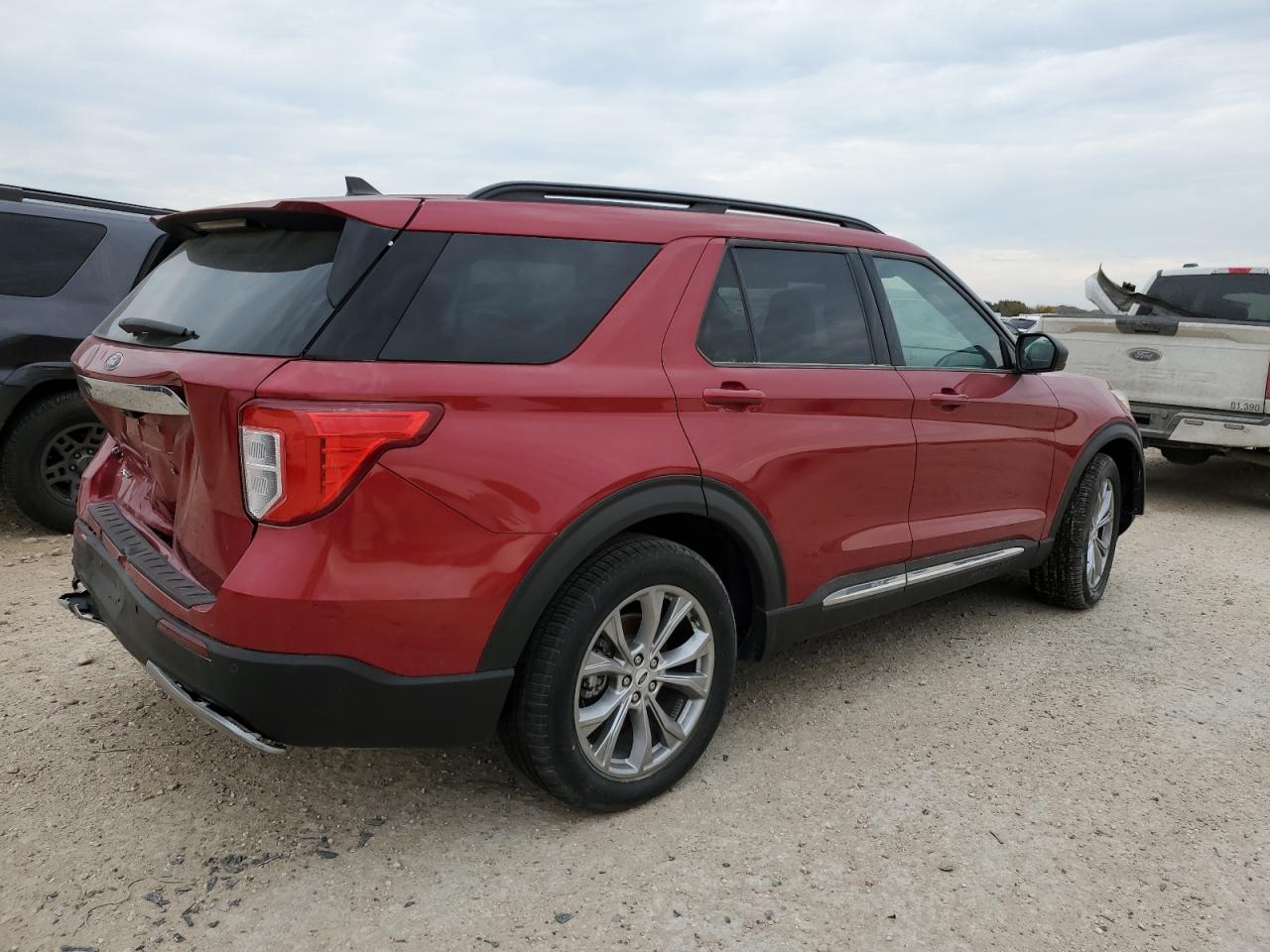 2023 FORD EXPLORER XLT VIN:1FMSK7DH4PGA92948