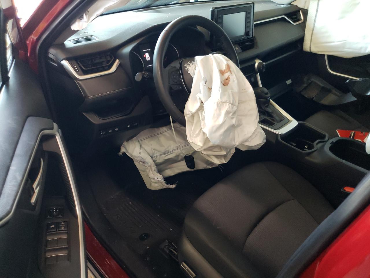 2022 TOYOTA RAV4 XLE VIN:JTMP1RFVXND086601