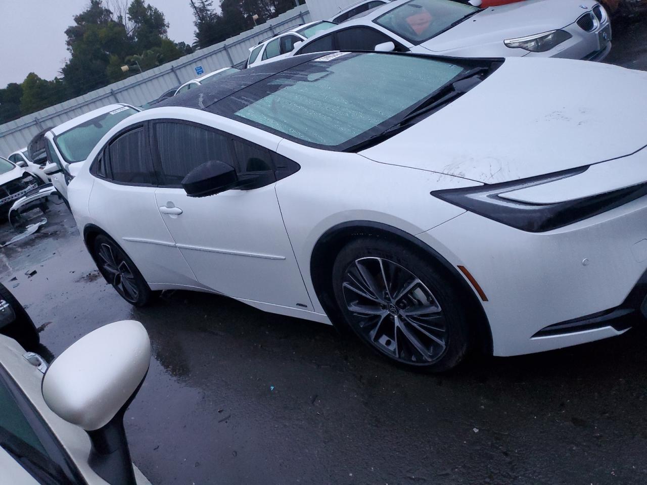 2023 TOYOTA PRIUS LE VIN:JTDADABU7P3000794