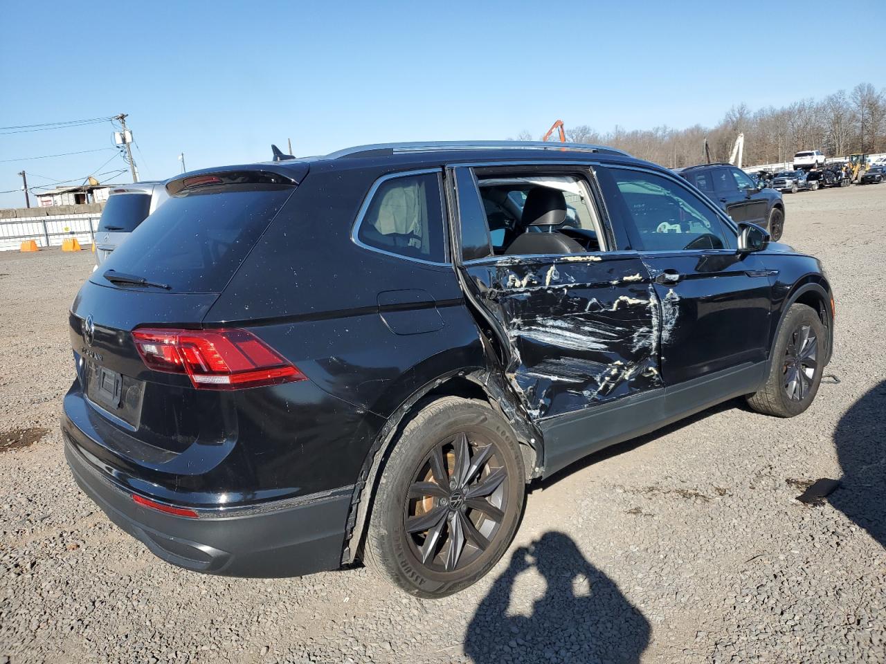 2022 VOLKSWAGEN TIGUAN SE VIN:3VV3B7AXXNM024999