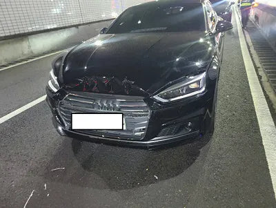 2019 Audi A5 WAUZZZF56KA077227 VIN:WAUZZZF56KA077227