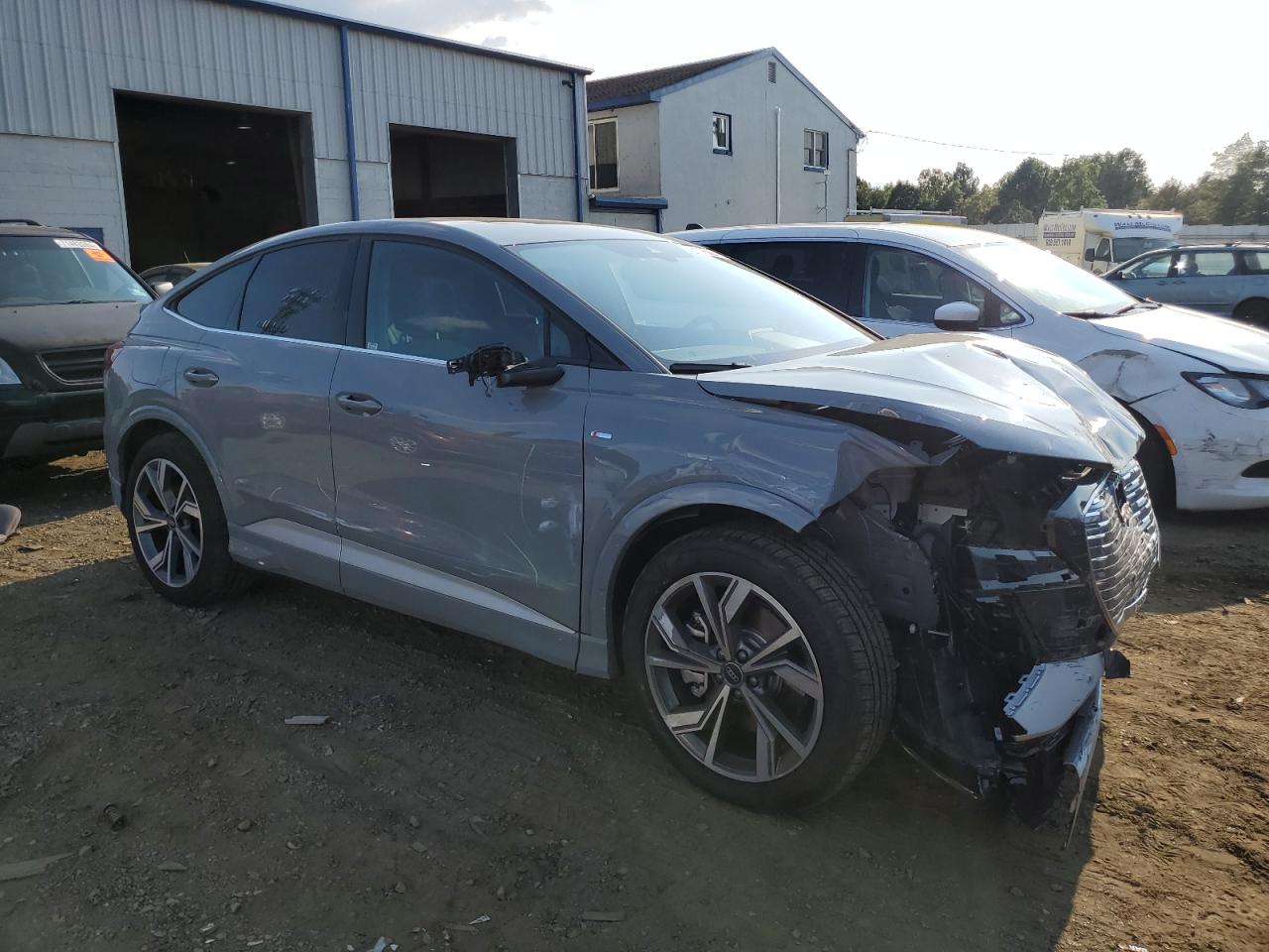 2024 AUDI Q4 E-TRON SPORTBACK PREMIUM VIN:WA12UBFZ8RP043093