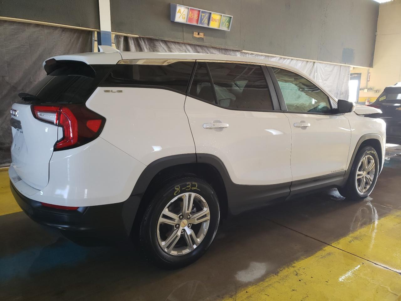2024 GMC TERRAIN SLE VIN:3GKALMEG6RL281587