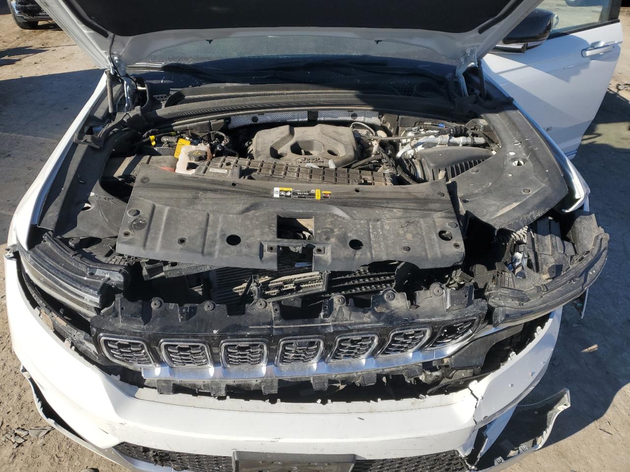 2023 JEEP GRAND CHEROKEE SUMMIT 4XE VIN:1C4RJYE60P8775233