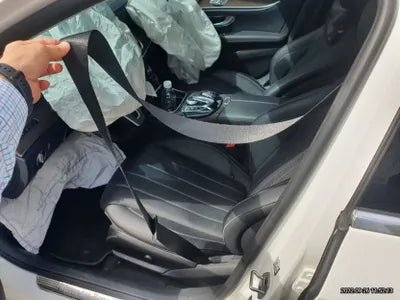 2019 Mercedes-Benz E 300 WDDZF4JB2KA672352 VIN:WDDZF4JB2KA672352