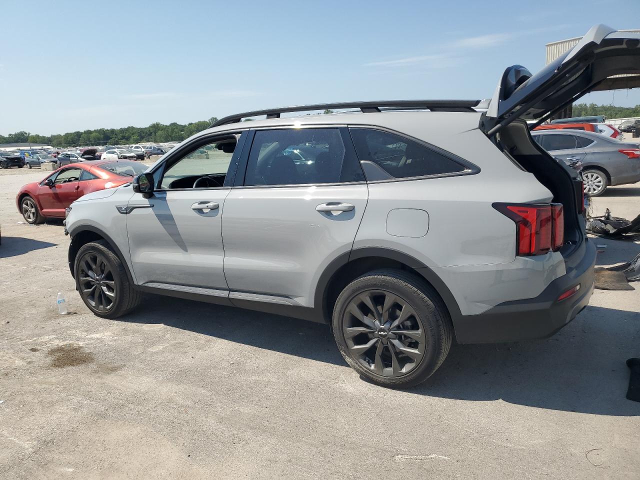 2023 KIA SORENTO EX VIN:5XYRHDLF4PG185696