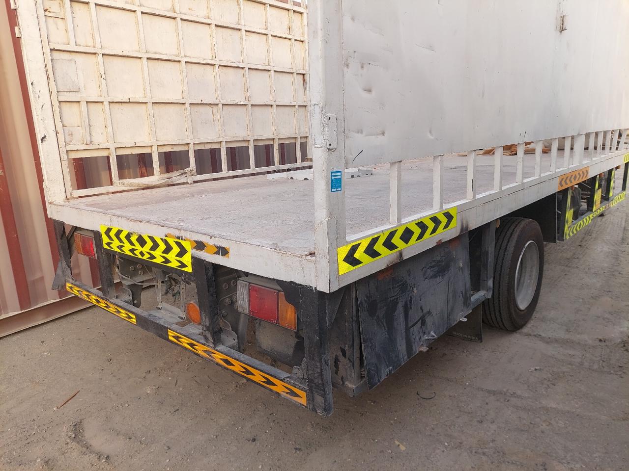 2023 ISUZU NPR VIN:JAMLP34T1P7******