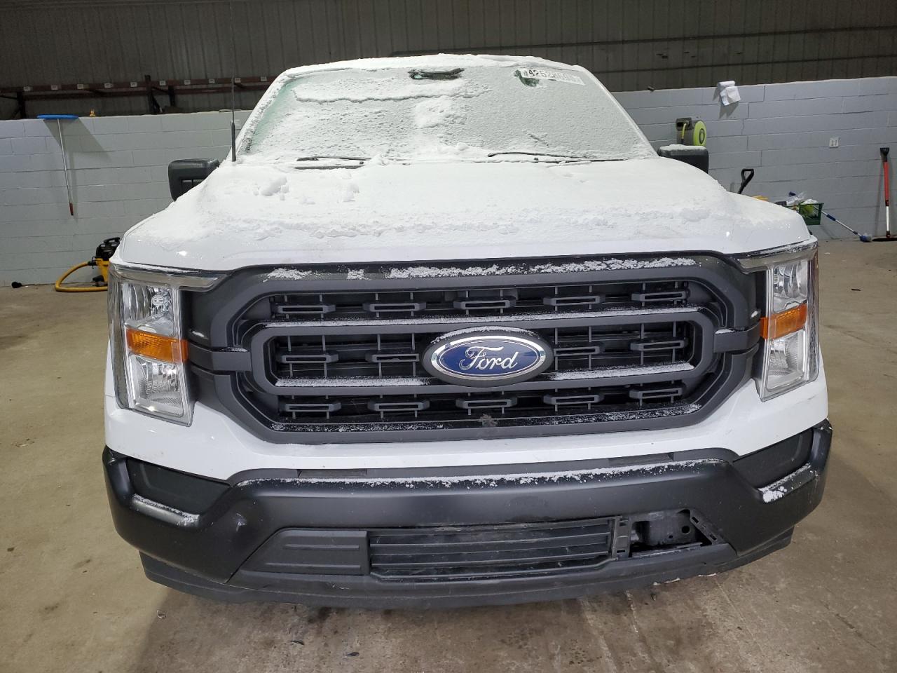 2022 FORD F150  VIN:1FTMF1CB0NKE68437