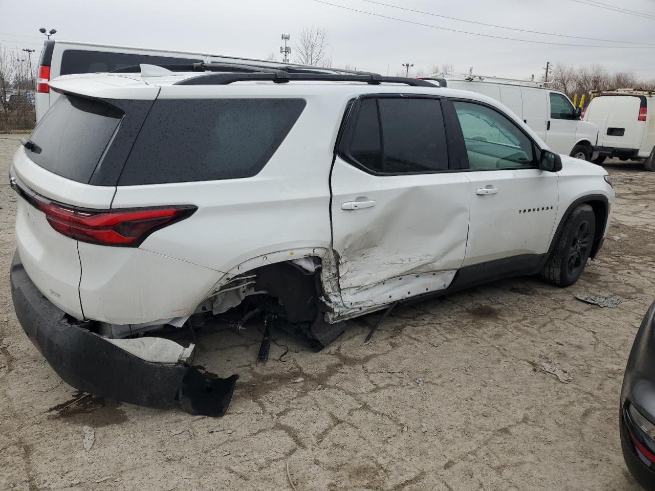 2022 CHEVROLET TRAVERSE LS VIN:1GNEVFKW3NJ116247