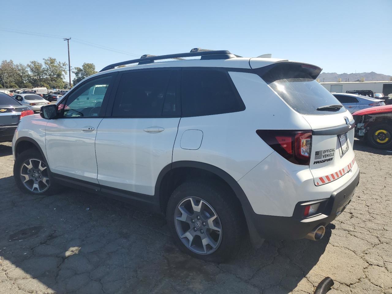 2022 HONDA PASSPORT TRAIL SPORT VIN:5FNYF8H60NB015079