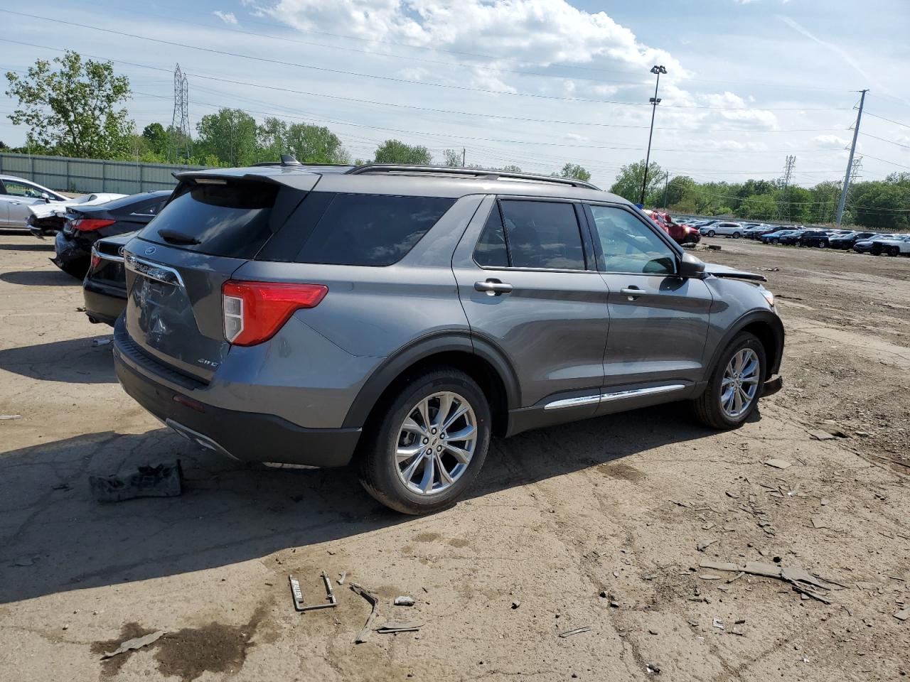 2023 FORD EXPLORER XLT VIN:1FMSK8DH3PGC40674