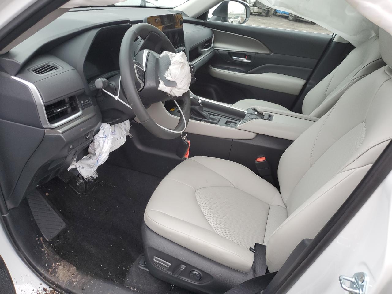 2024 TOYOTA GRAND HIGHLANDER XLE VIN:5TDAAAB52RS054216