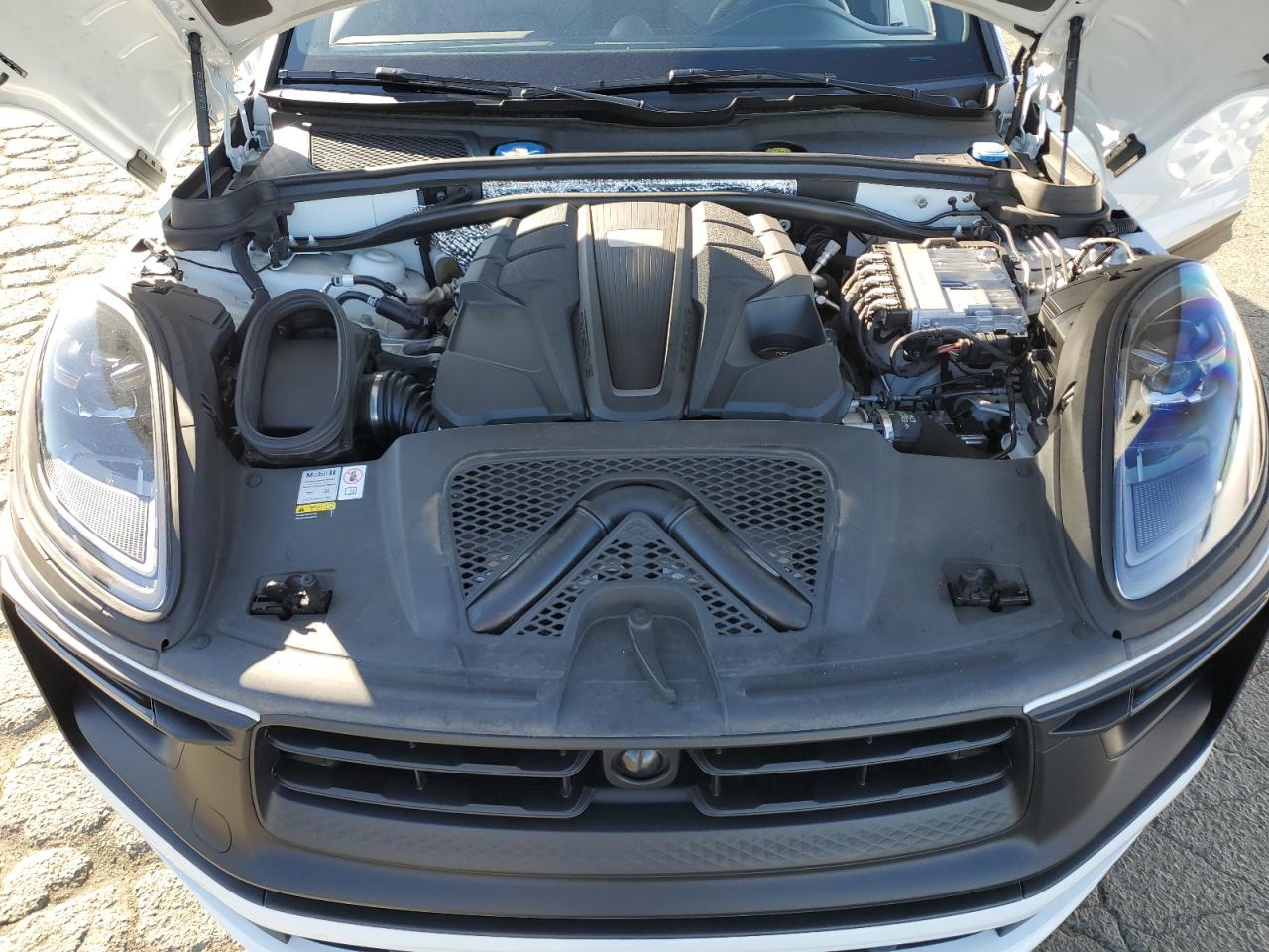 2023 PORSCHE MACAN GTS VIN:WP1AF2A56PLB55605
