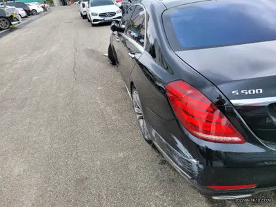 2015 Mercedes-Benz S 500 WDDUG8FB7FA127115 VIN:WDDUG8FB7FA127115