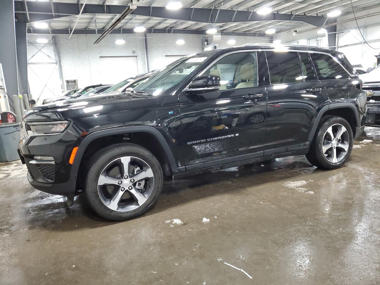 2023 JEEP GRAND CHEROKEE LIMITED 4XE VIN:1C4RJYB68PC588792