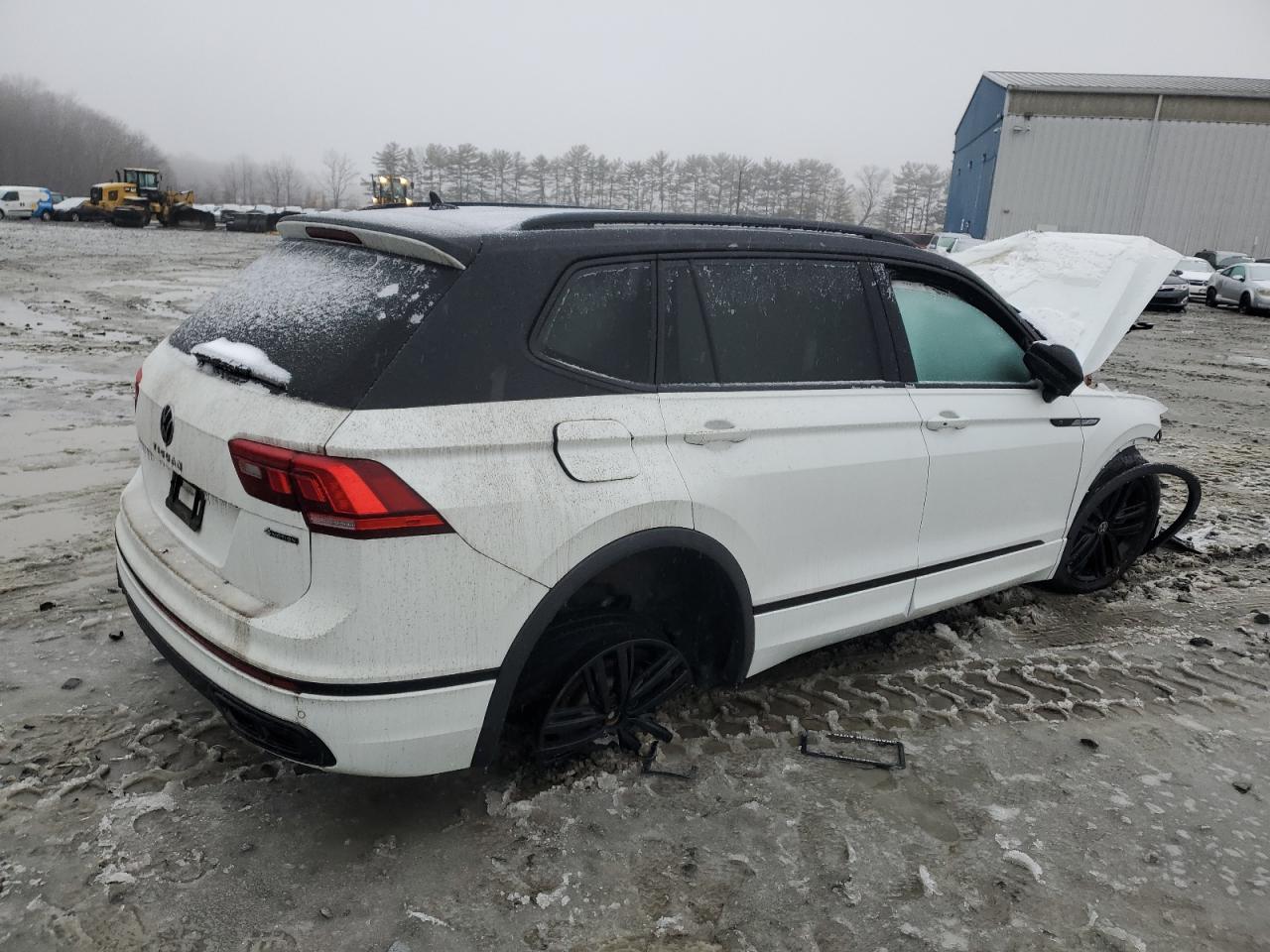 2022 VOLKSWAGEN TIGUAN SE R-LINE BLACK VIN:3VV8B7AX6NM053146
