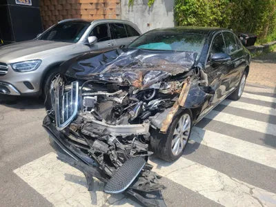 2020 Mercedes-Benz E 300 W1KZF4KB2LA836196 VIN:W1KZF4KB2LA836196