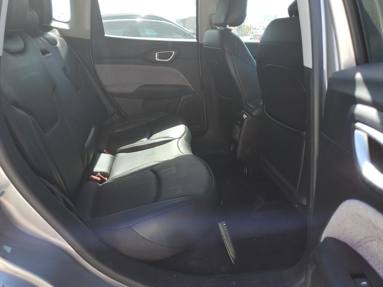2022 JEEP COMPASS LATITUDE LUX VIN:3C4NJDFB8NT125972