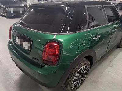 2021 MINI Cooper VIN: