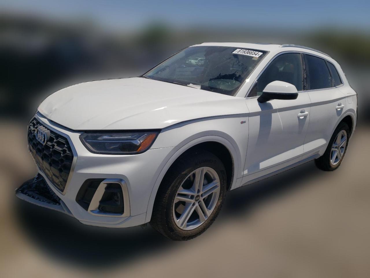 2024 AUDI Q5 E PREMIUM 55 VIN:WA1G2AFY3R2055503