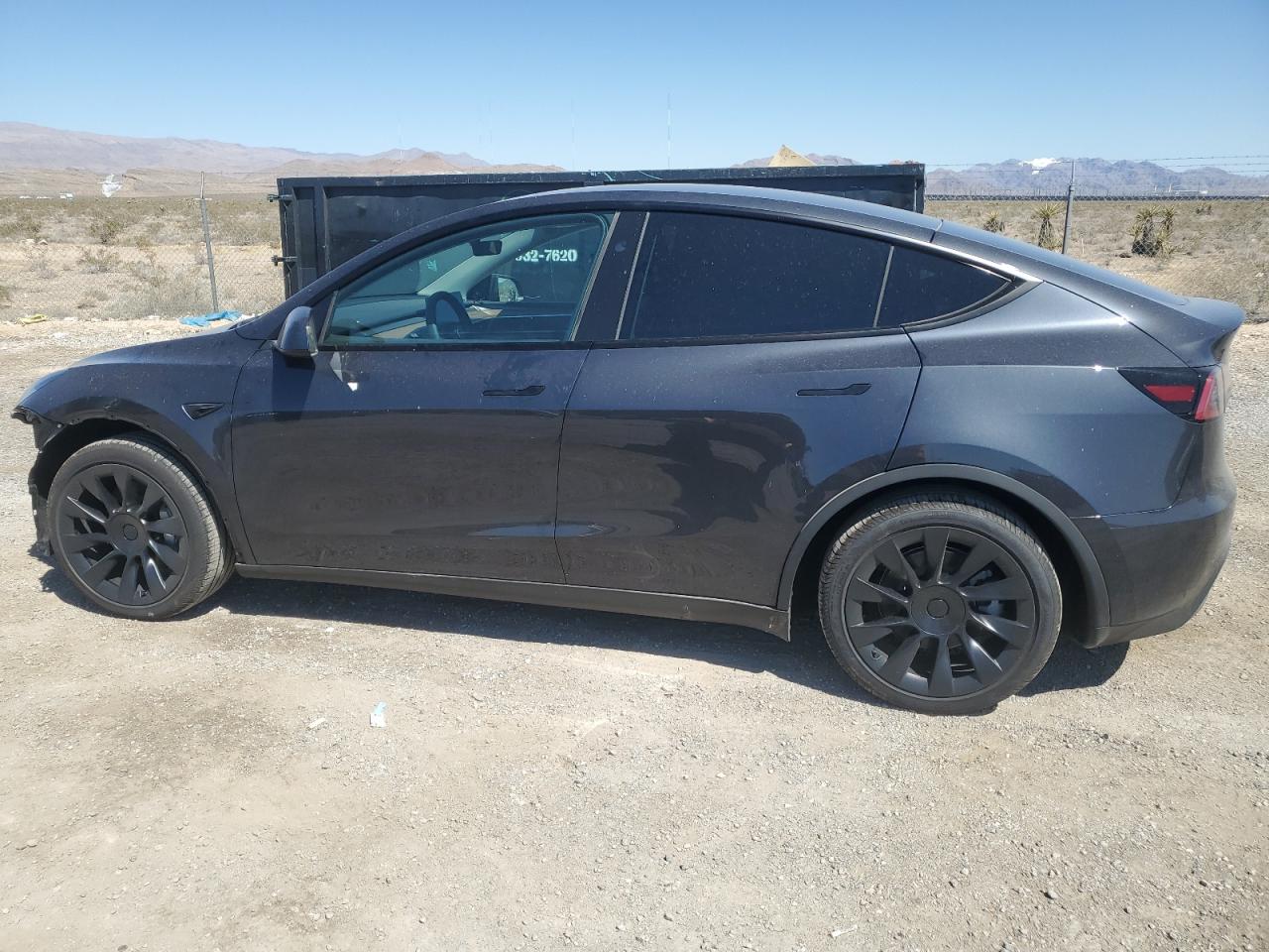 2024 TESLA MODEL Y  VIN:7SAYGDED7RF036741