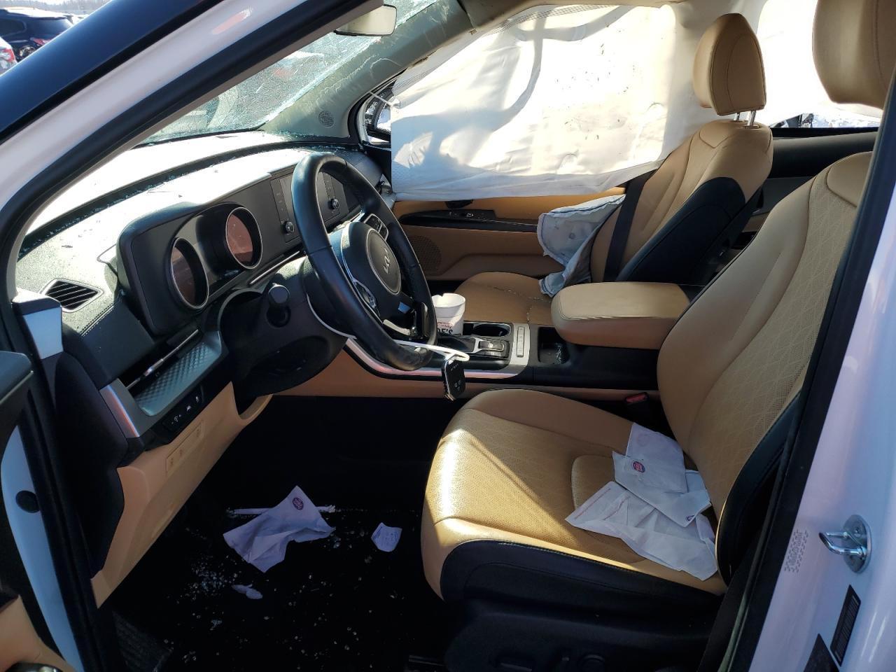 2023 KIA CARNIVAL LX VIN:5GAERBKW7KJ172825
