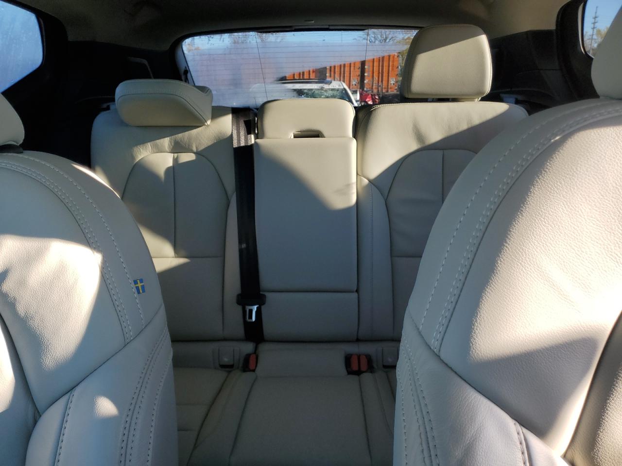 2023 VOLVO XC40 PLUS VIN:YV4L12UN9P2911905