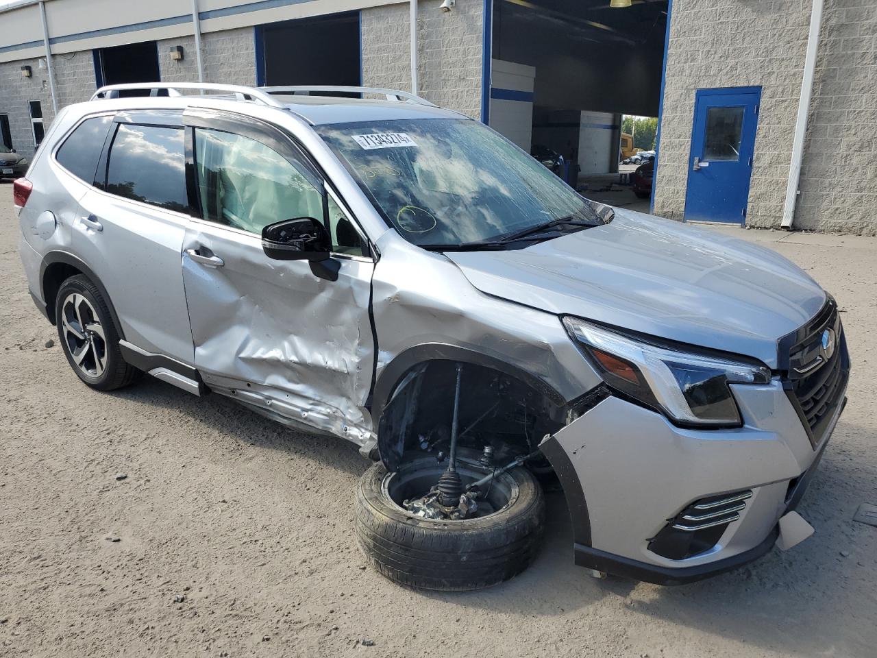 2022 SUBARU FORESTER TOURING VIN:JF2SKARC9NH452593