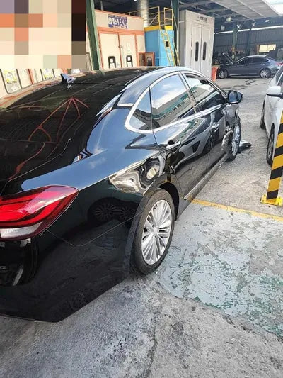 2015 Jaguar SL VIN: