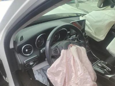 2017 Mercedes-Benz C 220 VIN: